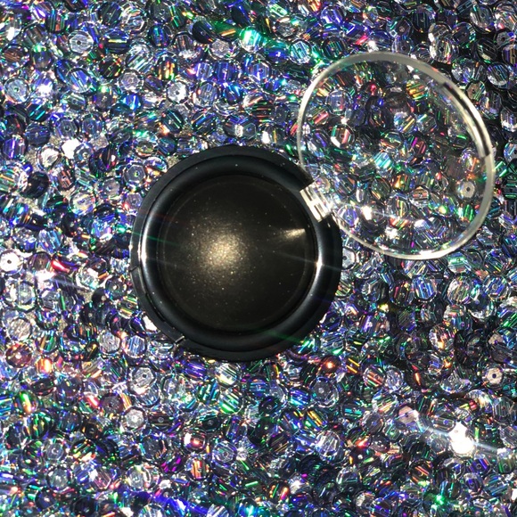 Pat McGrath Dark Matter Pigment of Dark Star 006 - Picture 5 of 12